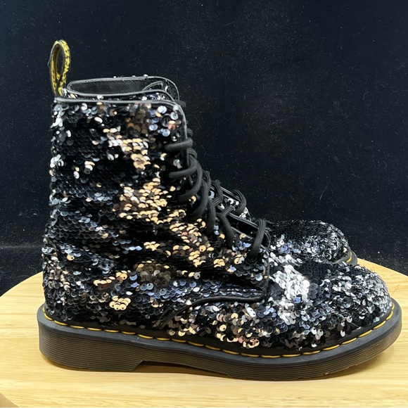 Dr. Martens Women's 1460 Pascal Seqn Black Fashion Boot Size 7 - Picture 5 of 10